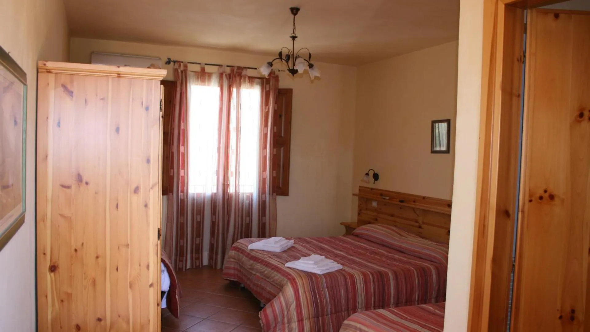 Hotel Il Cortile Custonaci 3*,  Itália