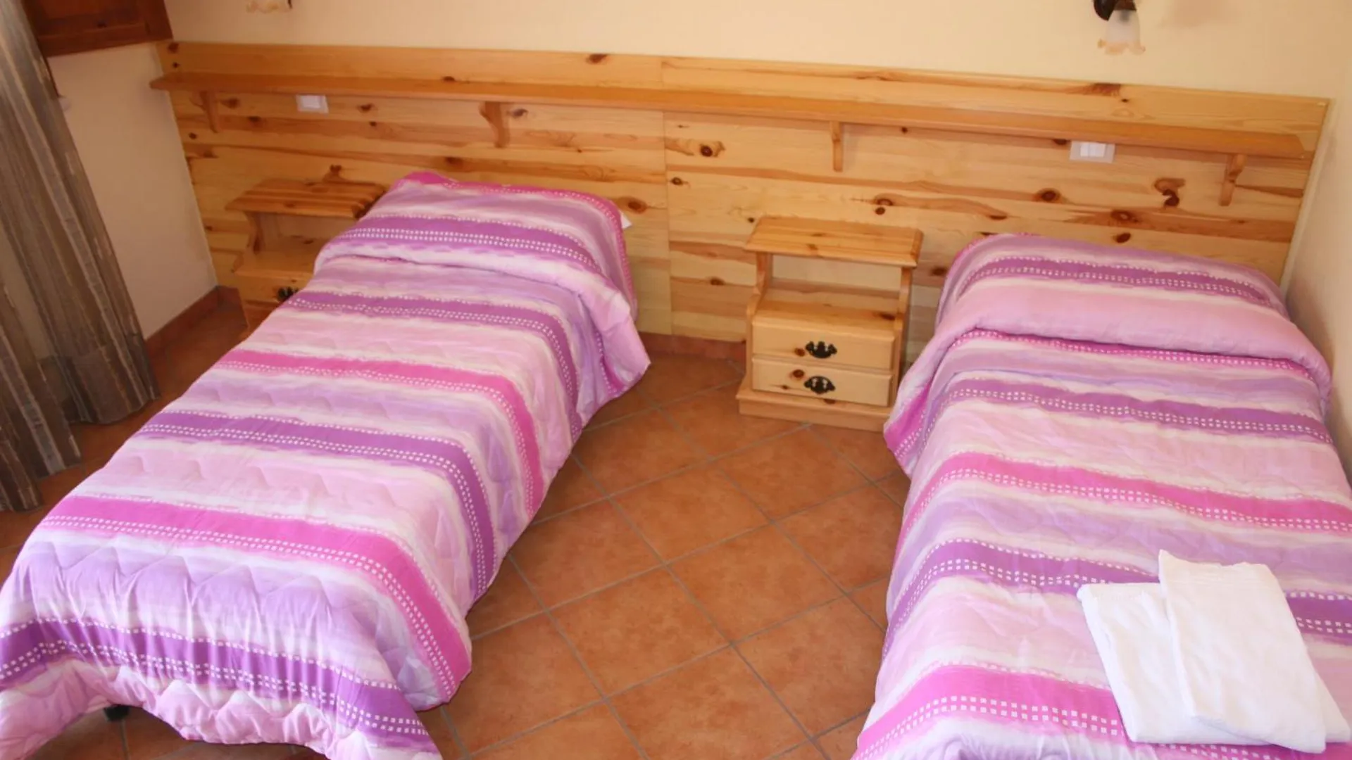 Hotel Il Cortile Custonaci 3*,  Itália